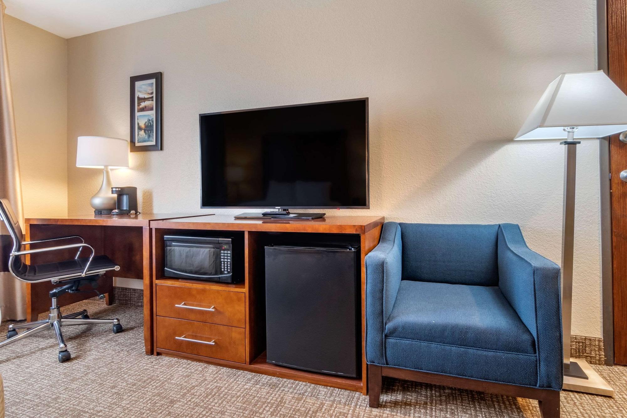 Comfort Inn & Suites South Hill I-85 Buitenkant foto