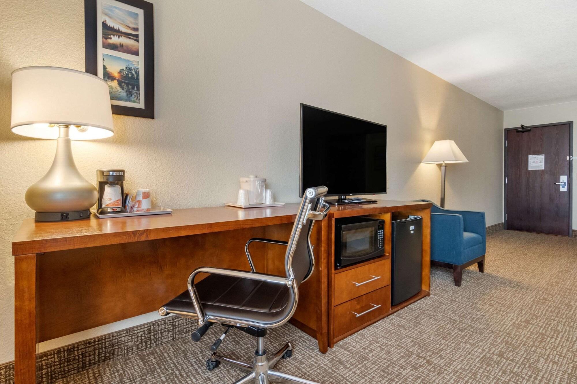 Comfort Inn & Suites South Hill I-85 Buitenkant foto
