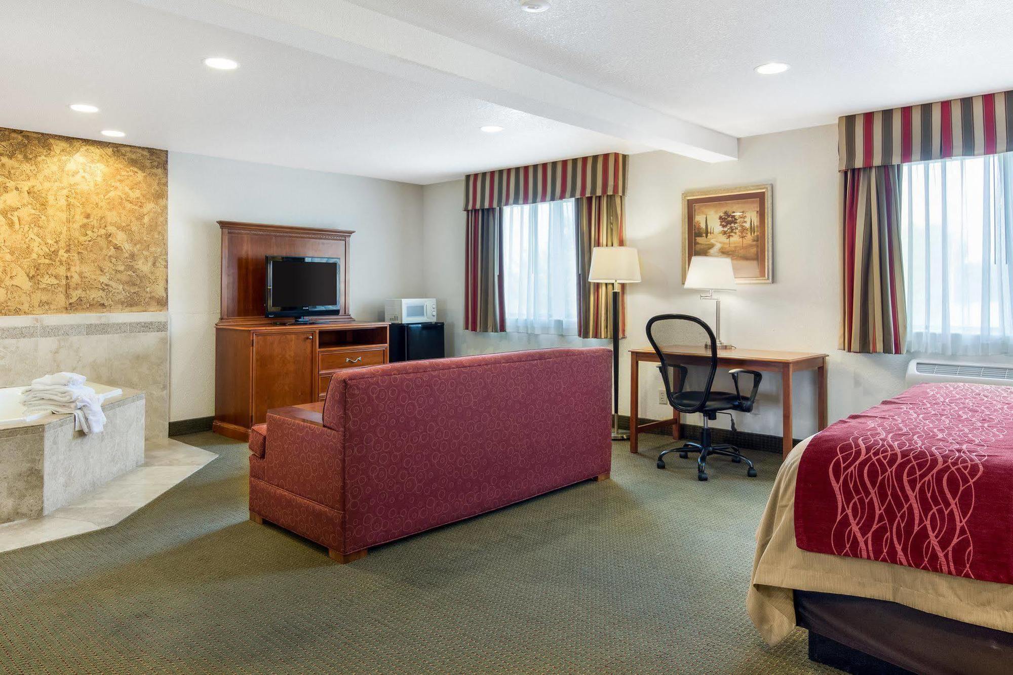Comfort Inn & Suites South Hill I-85 Buitenkant foto