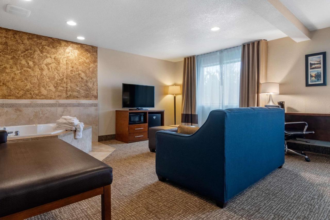 Comfort Inn & Suites South Hill I-85 Buitenkant foto